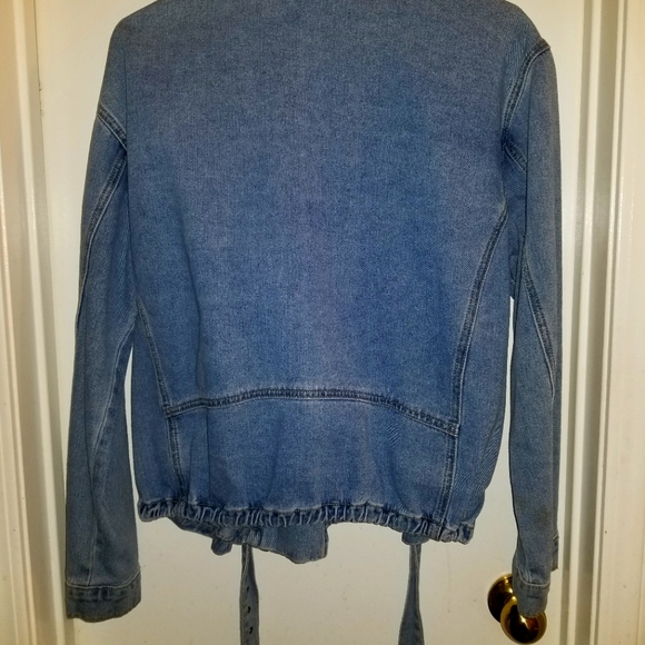 Jean jacket - Picture 2 of 2